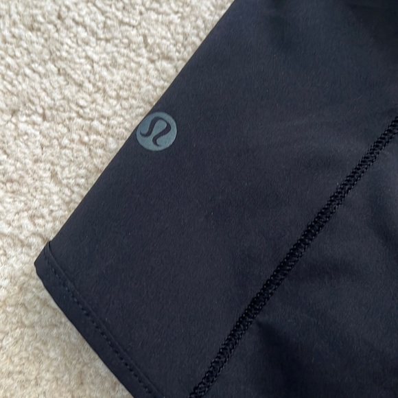 Lululemon Short - Picture 3 of 14